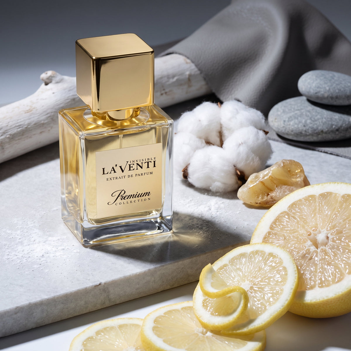 Parfum La'Venti cu note citrice transparente, mosc curat si lemn alb