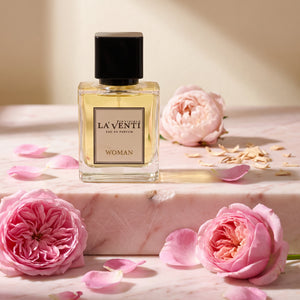 Parfum La'Venti cu note de trandafir, bujor si lemn de santal