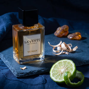 Parfum La'Venti cu note de bergamota, lemn de cedru si rasina de ambra