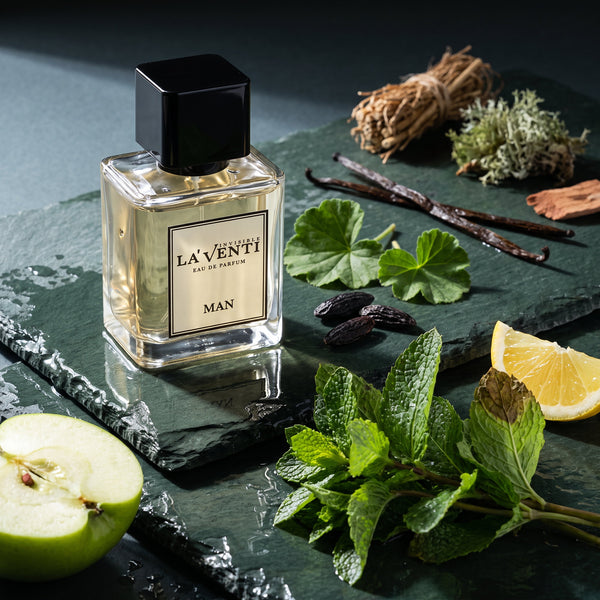Parfum La'Venti cu note de menta, mar verde si tonka