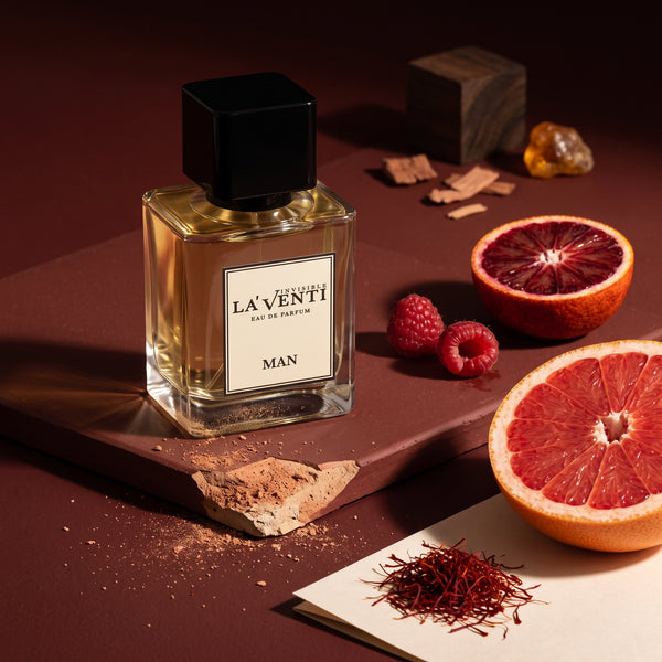 Parfum La'Venti cu note de grepfrut rubiniu, sofran si zmeura