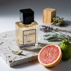 Parfum La'Venti cu note de grepfrut, salvie si lemn de ambra