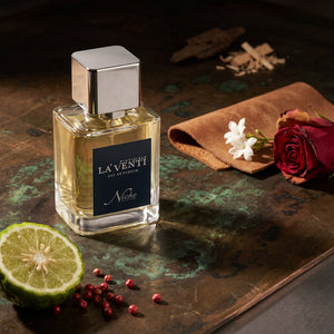 Parfum La'Venti cu note de bergamota, piele si lemn de oud