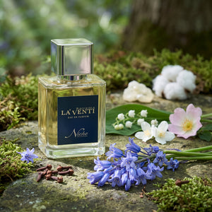 Parfum La'Venti cu note de clopotei albastri, lacramioare si mosc