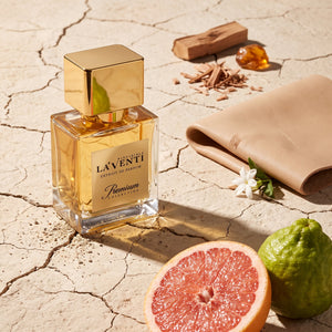 Parfum La'Venti cu note de grepfrut, piele si lemn de cedru
